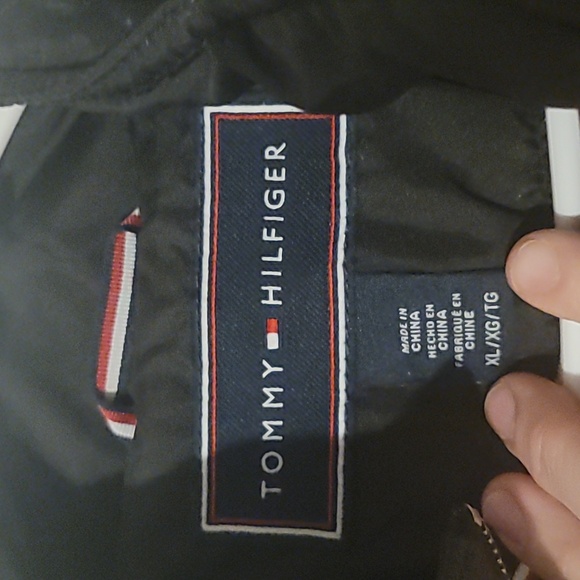 NWOT Tommy Hilfiger Quilted Black Coat Size XL - Picture 5 of 6